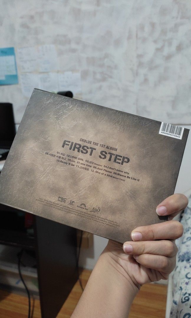 CNBLUE First Step Album (Category: CDs & DVDs) located in Las Pinas. Submitted by ceejayeusebio (Listing ID 1227846138, Image 2). Description: CNBLUE First step album Used once Walang gasgas yung cd issue lang yung pandikit nadamage yung photobook. ganun na po talaga siya nung pagkabili ko RFS. Display na lang siya and I need funds.