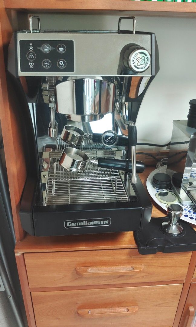 Commercial grade Espresso machine, 家庭電器, 廚房電器, 咖啡機及咖啡壺 Carousell