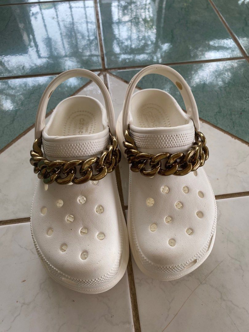 Crocs classic bae clog with 2025 chain