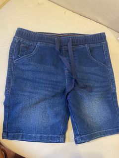 Denim shorts (4T)  NEW