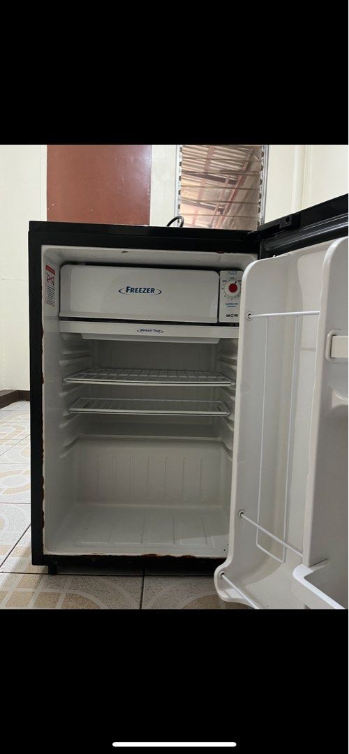 Eurotek Mini Ref, TV & Home Appliances, Kitchen Appliances