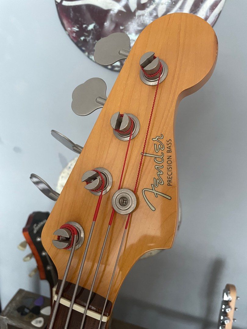 Fender MIJ P Bass 8990, Hobbies & Toys, Music & Media, Musical