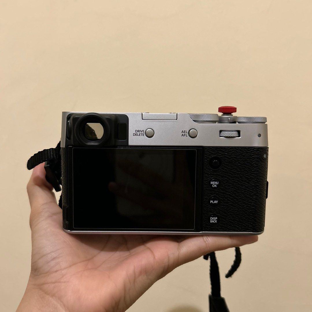 Fujifilm X100V Fix Lens Fujinon 23mm F2 Putih, Fotografi di Carousell