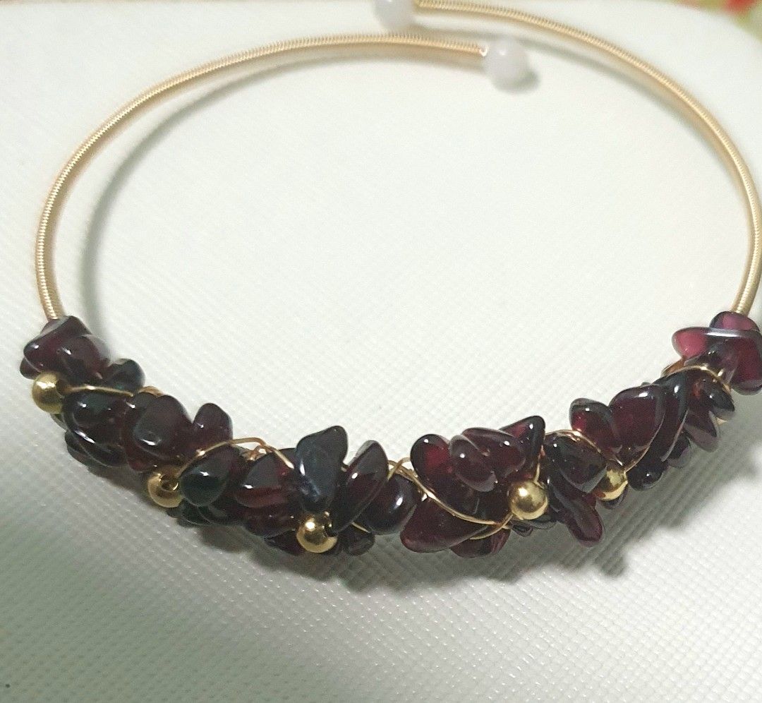 Garnet bangle clearance Women s Fashion Jewelry Organisers