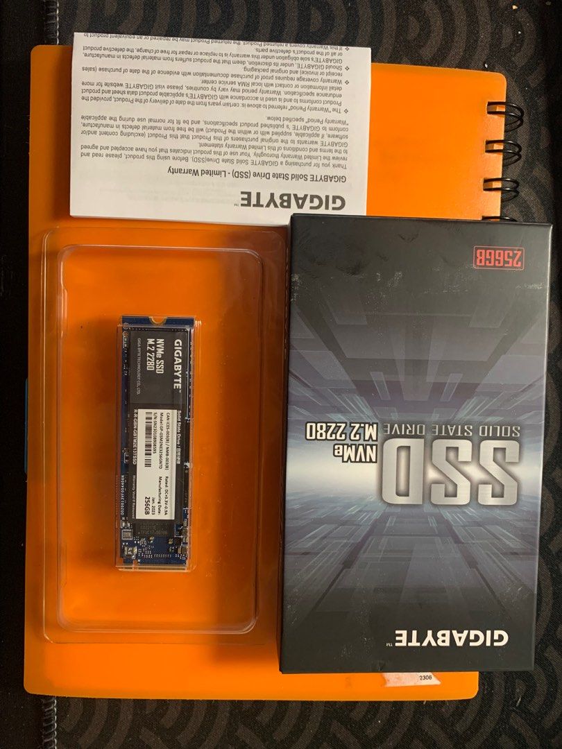 Gigabyte ssd 256gb NVME, Computers & Tech, Parts & Accessories, Hard