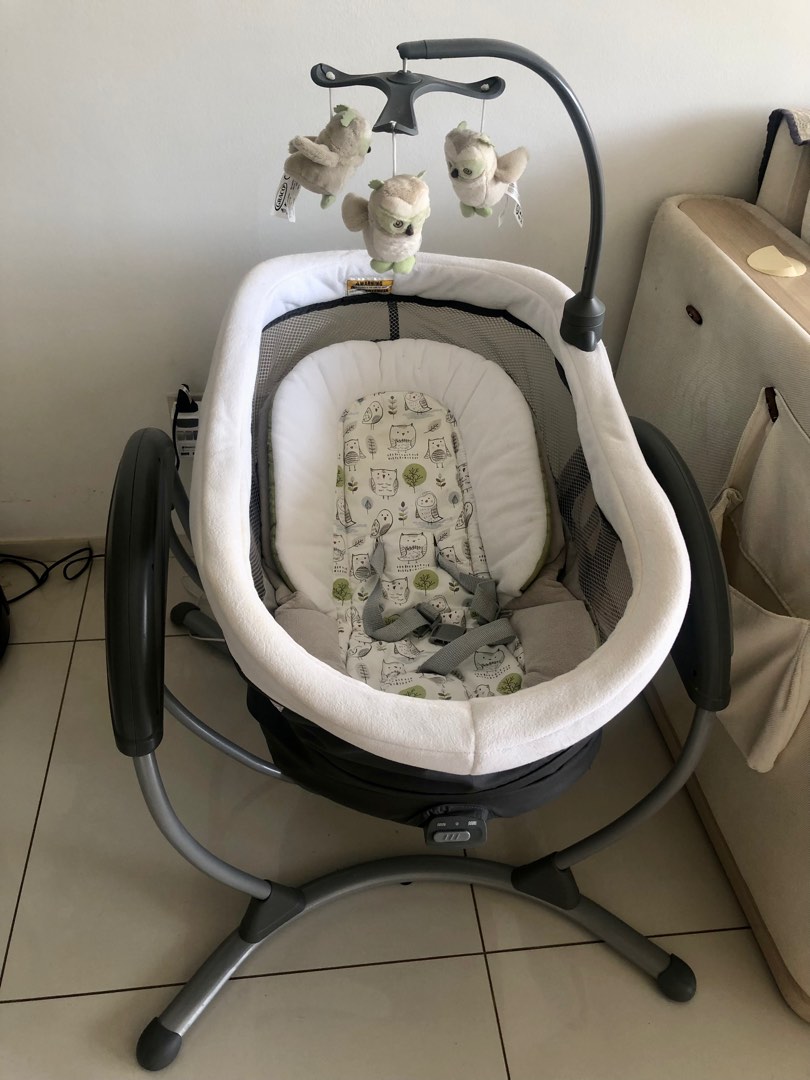 Graco DuoGlider Gliding Baby Swing, Babies & Kids, Baby Nursery & Kids