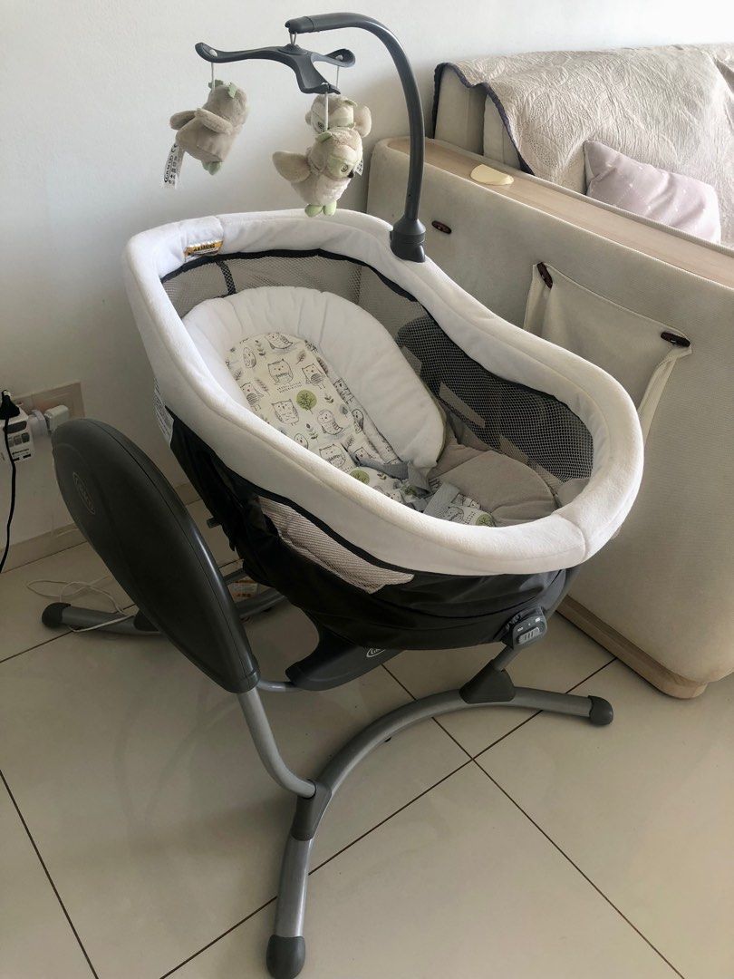 Graco DuoGlider Gliding Baby Swing, Babies & Kids, Baby Nursery & Kids