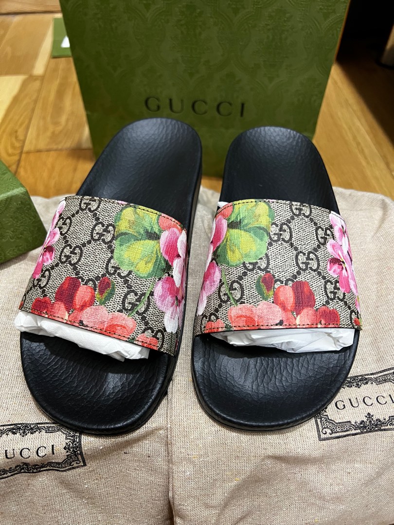 Gucci GG Blooms Supreme Floral Slide Sandal Luxury Sneakers