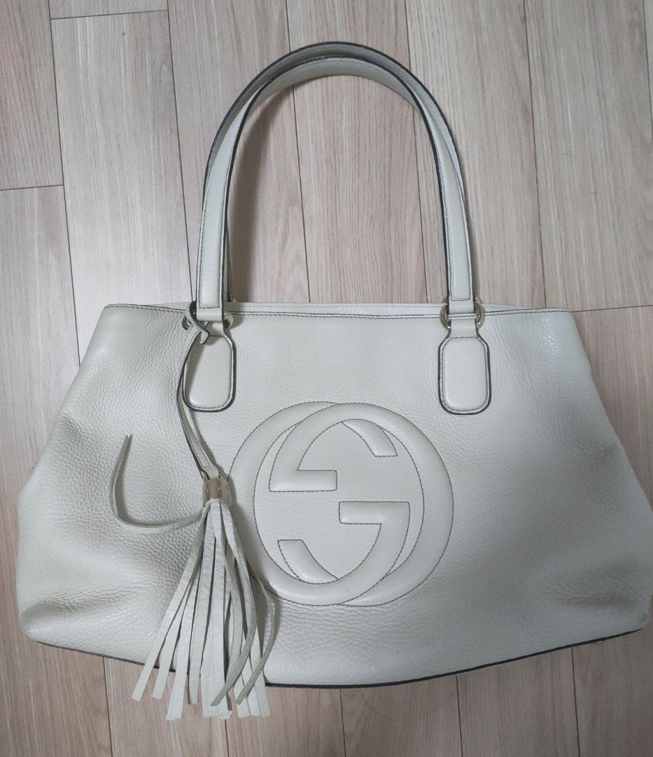 White gucci online soho bag