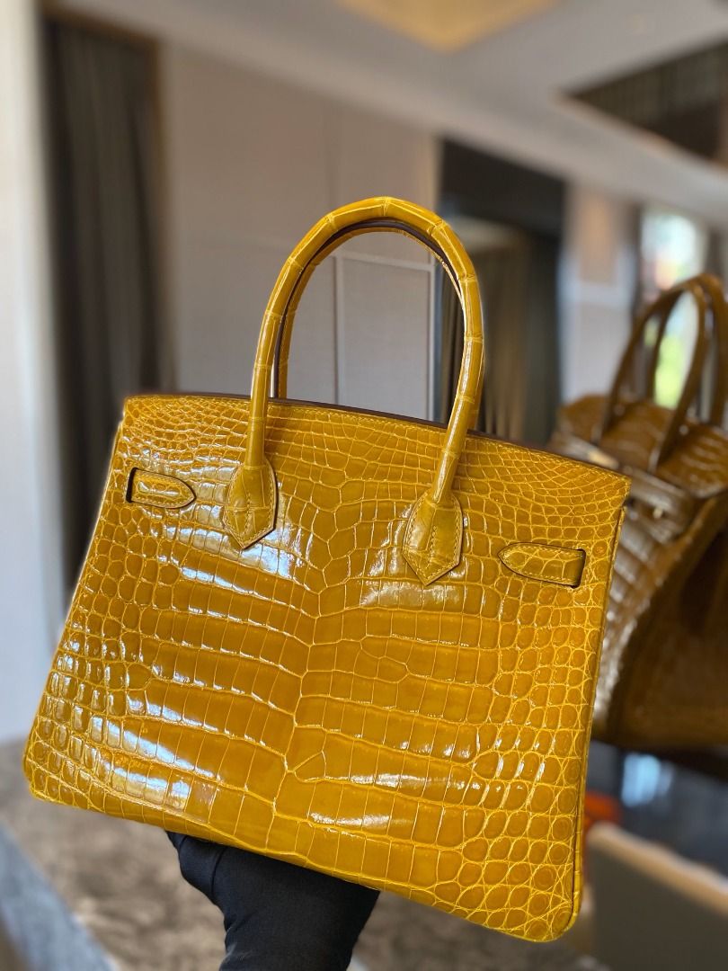Hermes birkin 30 amber yellow gold buckle glossy Nile crocodile size: 30 x  22 x 16 cm) high value + platinum bag, Luxury, Bags & Wallets on Carousell