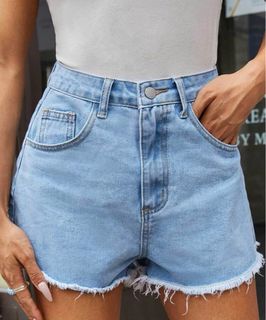 (Category: ) located in . Submitted by morefoodplease (Listing ID 1227796846, Image 1). Description: .