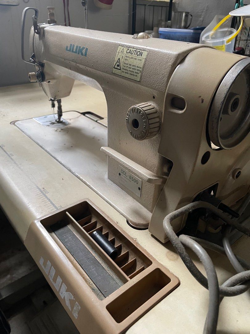 Juki DDL8500 sewing machine, TV & Home Appliances, Other Home