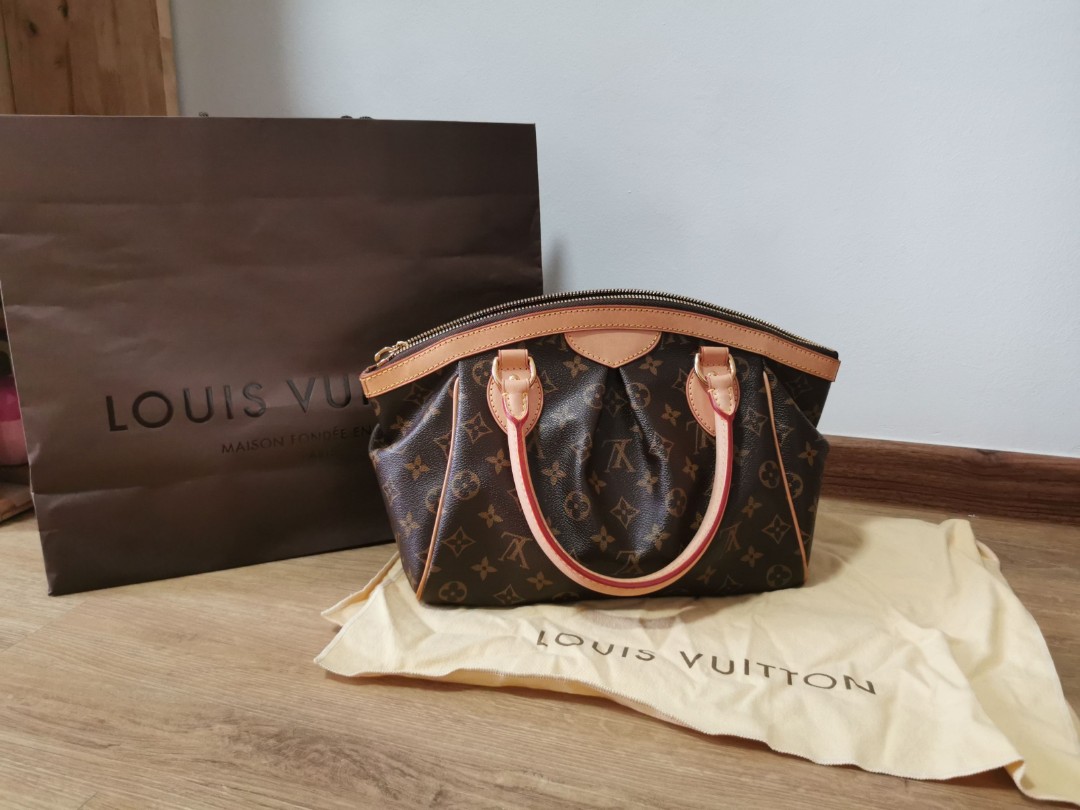 LV Tivoli PM M40143, Luxury, Bags & Wallets on Carousell
