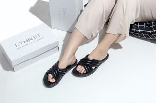 (Kategori: ) berada di . Dikirim oleh plainjane_ (ID iklan 1227772877, Gambar 1). Deskripsi: .
