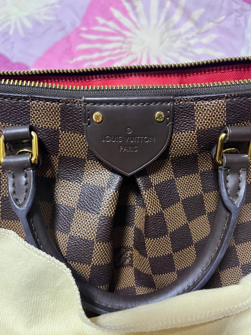 Authentic LV Cross Body Bag, Women's Fashion, Bags & Wallets, Cross
