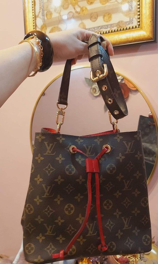 Lv Bucket ❣ Its limited edition (Category: Luxury Bags & Wallets) located in Tagum. Submitted by cathsuesurplus (Listing ID 1227866975, Image 2). Description: Lv Bucket ❣ Its limited edition Rare find Japan bales ukay Selection item.