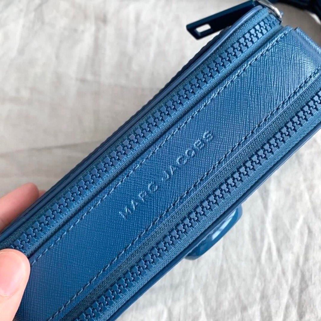 Marc Jacobs Camera Bag in Blue, Luxury, Bags & Wallets on Carousell