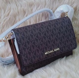 (Category: ) located in . Submitted by ShopbyJA (Listing ID 1227751347, Image 1). Description: .