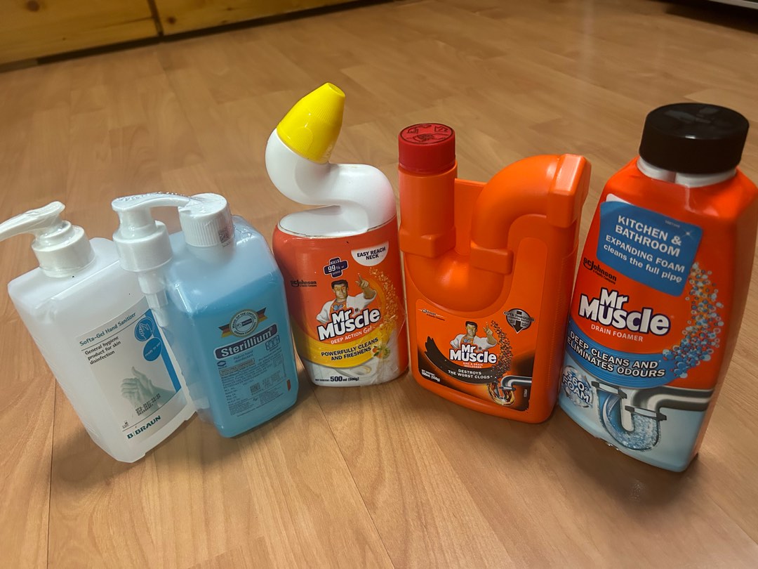 Mr Muscle clog remover 3 bottles unopened and hand sanitizer, Furniture
