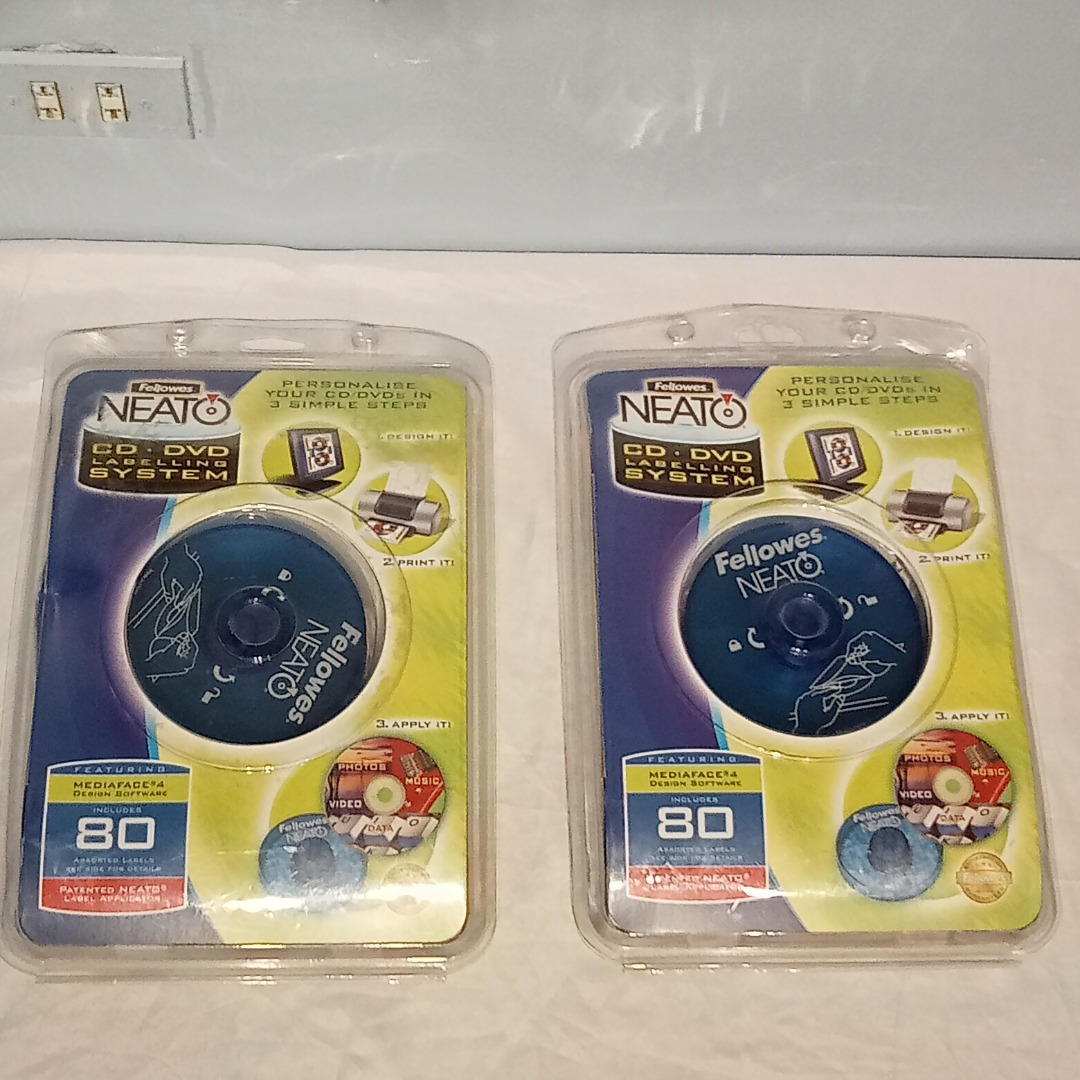 NEATO fellowes CD/DVD labelling system @ 395 each, Hobbies ...