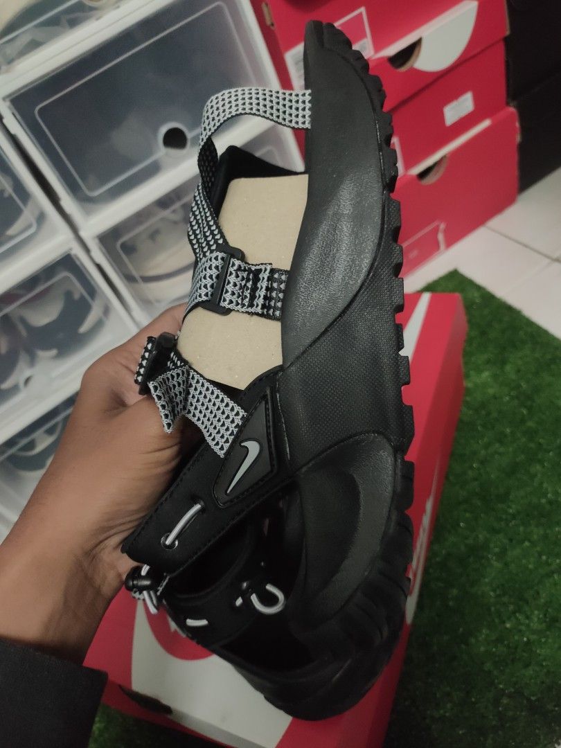 Stock Clearance!]Nike Oneonta Sandals US9 UK8(Brand New), Men's Fashion,  Footwear, Sneakers on Carousell