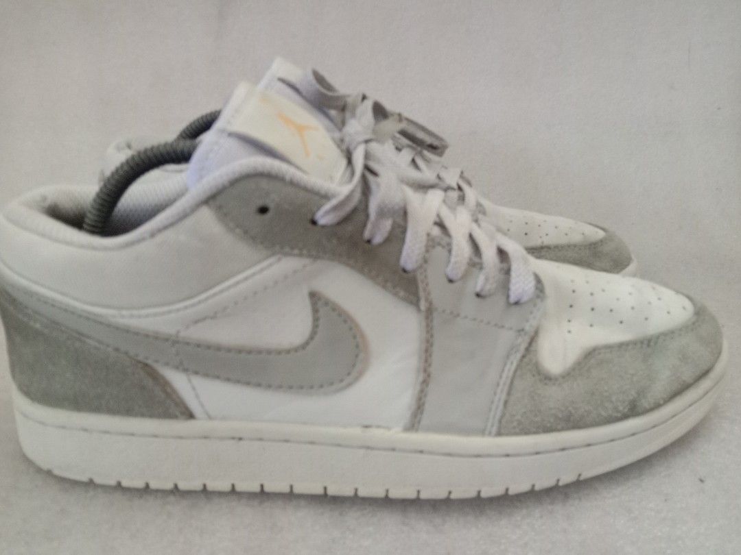 Nike size 2025 8.5 in cm