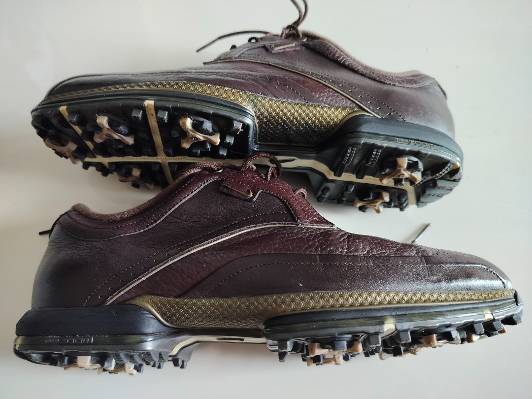 Nike Spiked Golf Shoe, Sports Equipment, Sports & Games, Golf on Carousell