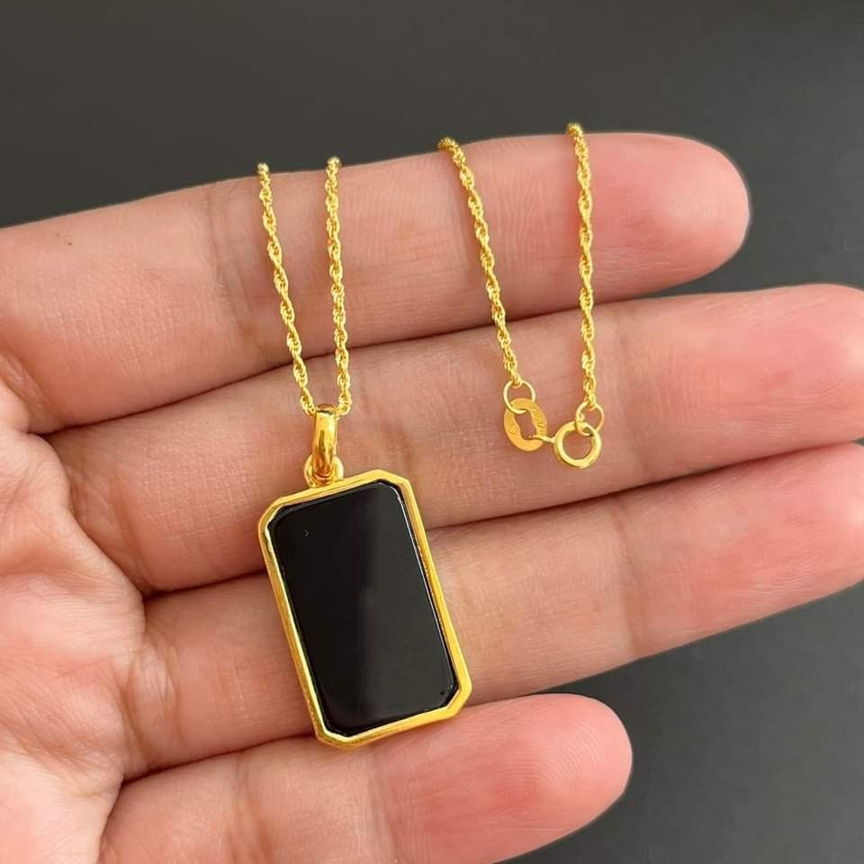 Onyx Bar Pendant, Women's Fashion, Jewelry & Organizers, Necklaces on