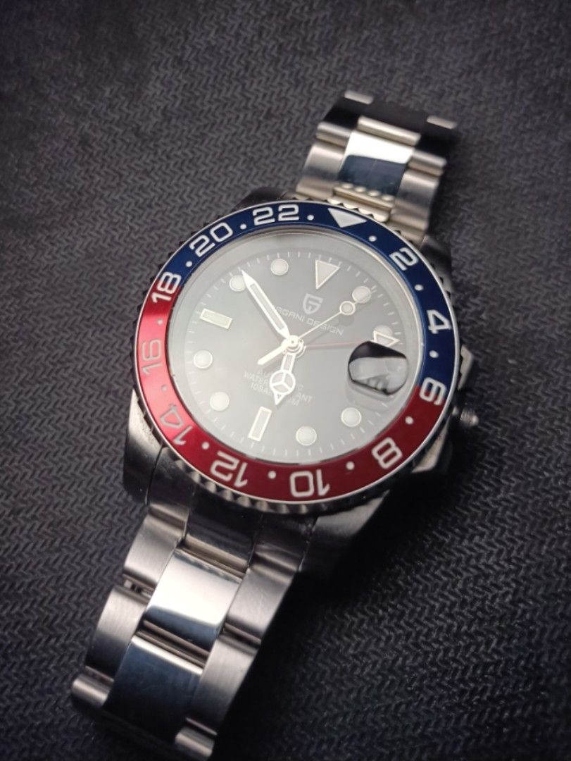 Gmt cheap master movement