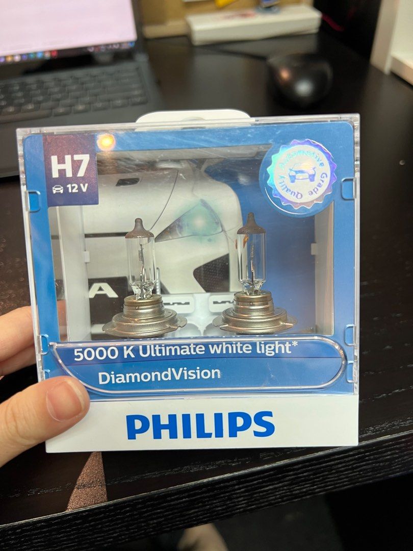 Philips headlight 5000K ultimate white light, Diamond vision, Car