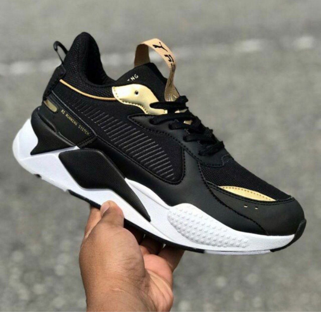 PUMA RSX TOYS TROPHY