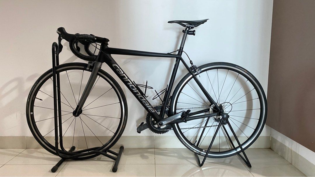 Road Bike Cannondale CAAD 12 Ultegra
