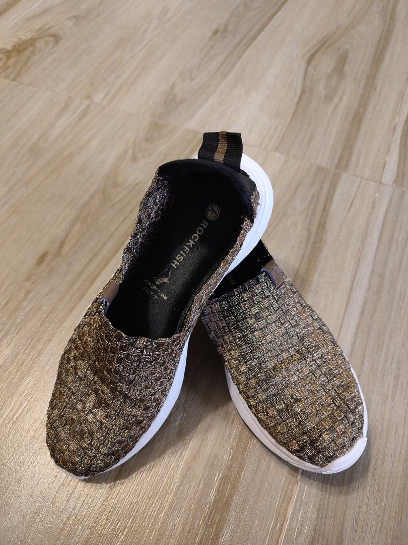 RockFish Slipon Shoes, Women's Fashion, Footwear, Sneakers on Carousell