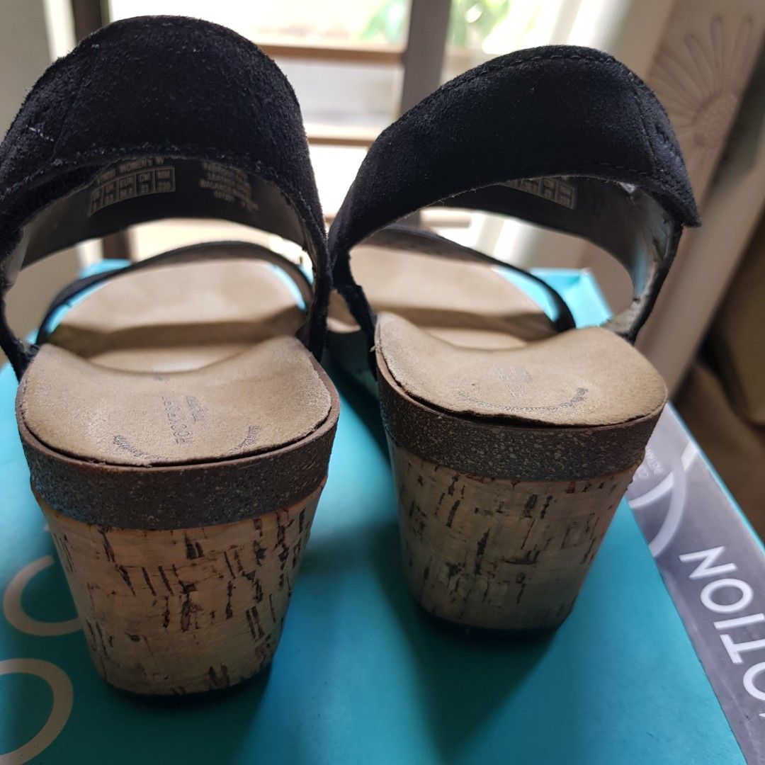 rockport wedge shoes