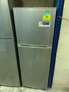 (Category: ) located in . Submitted by electrical2ndhandgood (Listing ID 1225722732, Image 1). Description: .