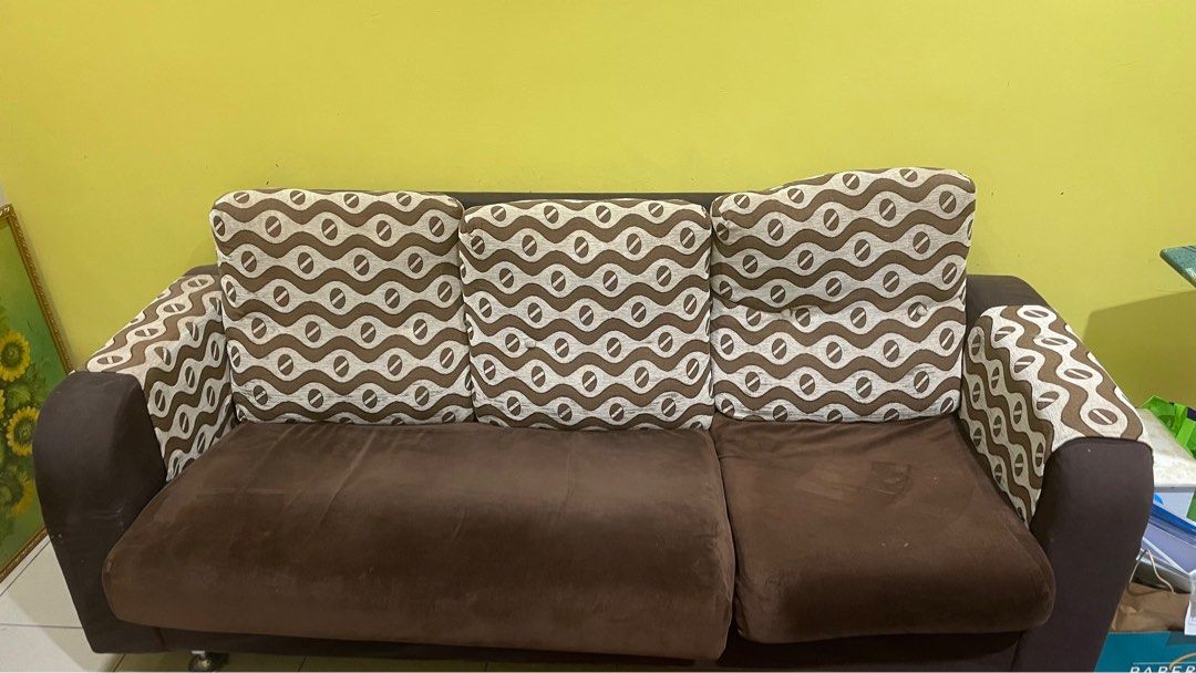 sofa, Furniture & Home Living, Furniture, Sofas on Carousell