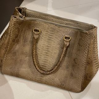 Tas kulit wanita / hand bag / totebag / kulit asli