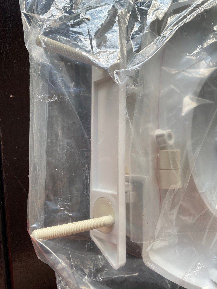 Toilet bowl cover, Furniture & Home Living, Bathroom & Kitchen Fixtures