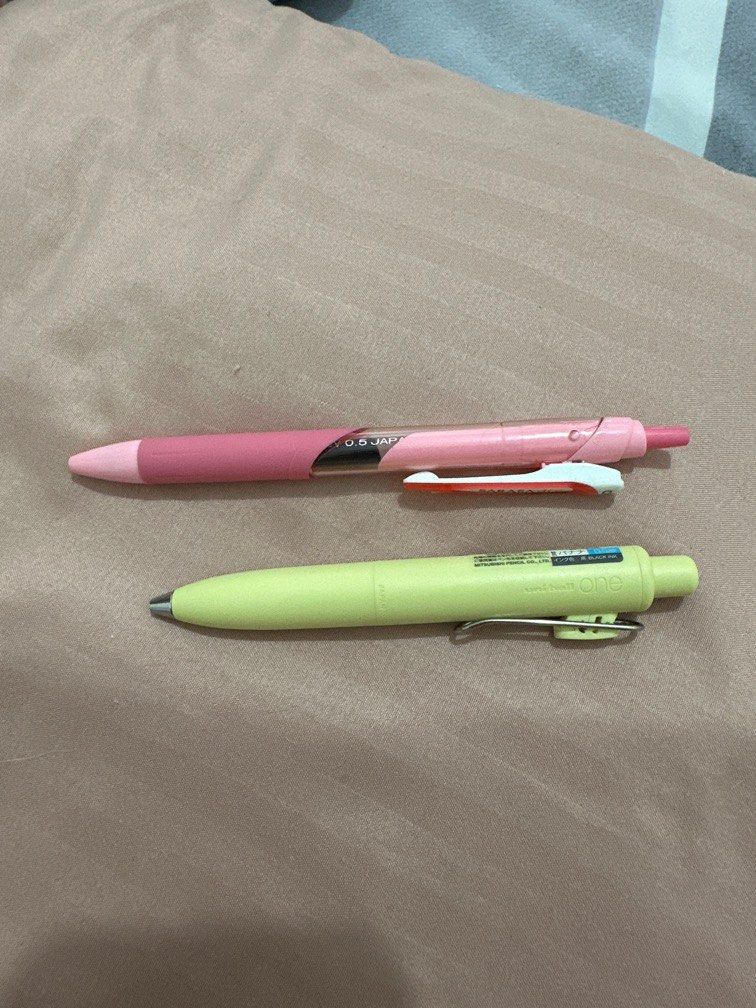 Uniball One P, Hobbies & Toys, Stationary & Craft, Stationery & School