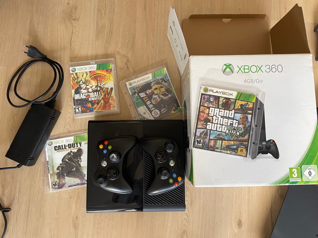 Xbox360 4GB, Video Gaming, Video Game Consoles, Xbox on Carousell