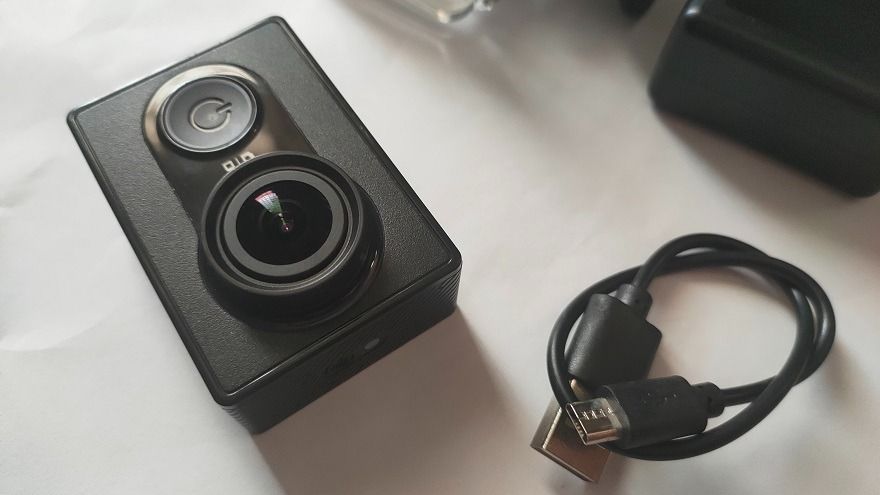 yi 2k sports and action camera