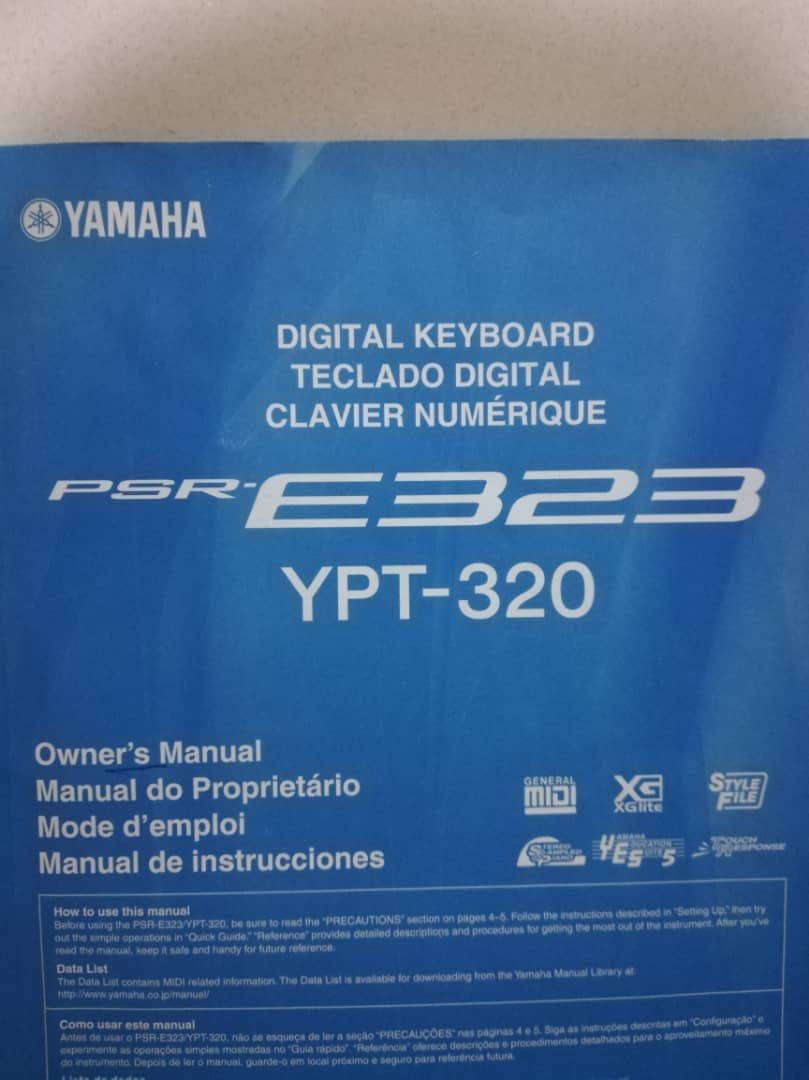 Yamaha keyboard, Hobbies & Toys, Music & Media, Musical Instruments on