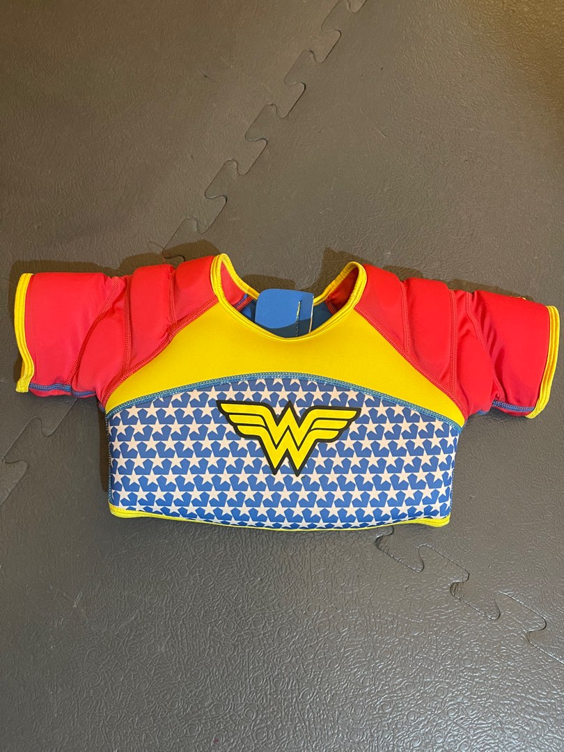 Zoggs kids water wings float vest for swimming on Carousell