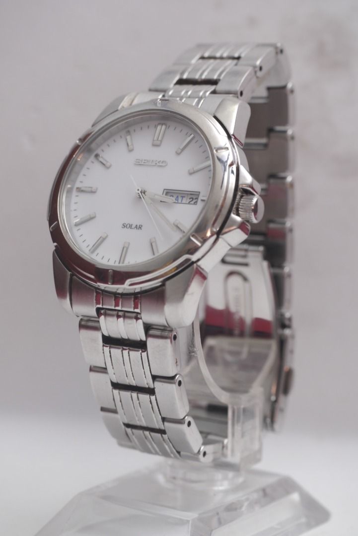 2001s Seiko V158-0AD0 Solar Quartz Watch With Original Band