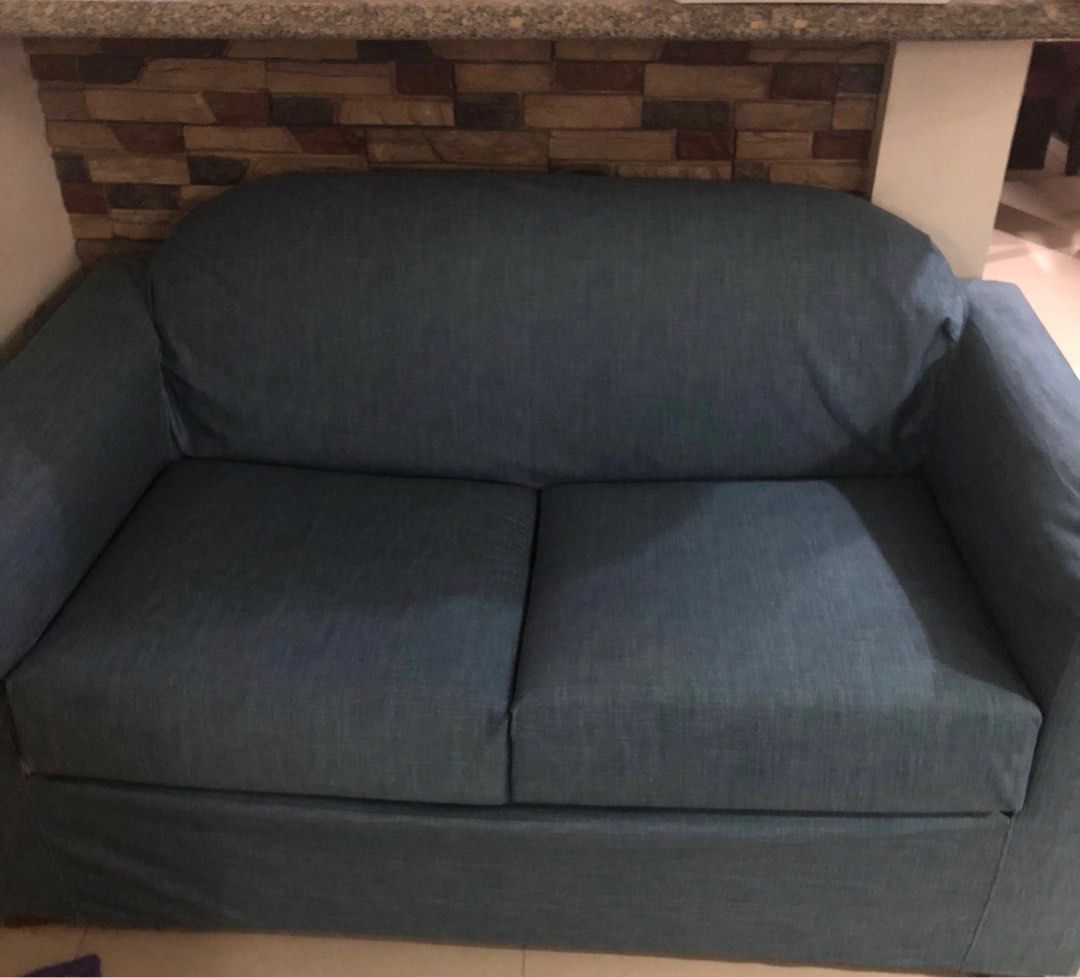 Garage Sale Sofa with pull out bed (washable cover) on Carousell