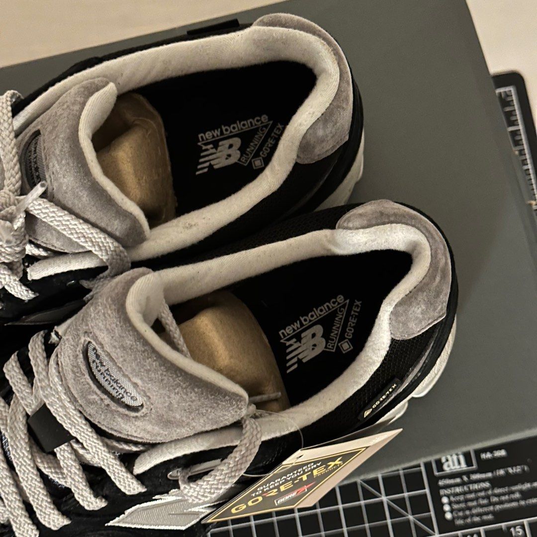 全新行貨Us 75 防水GORE TEX NEW BALANCE 2002RXD 2002R NB, 男裝, 鞋