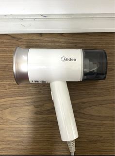 （分類：）位於 。 由 poliesta 提交（商品編號 1227908873，圖片 1）。簡介： 。