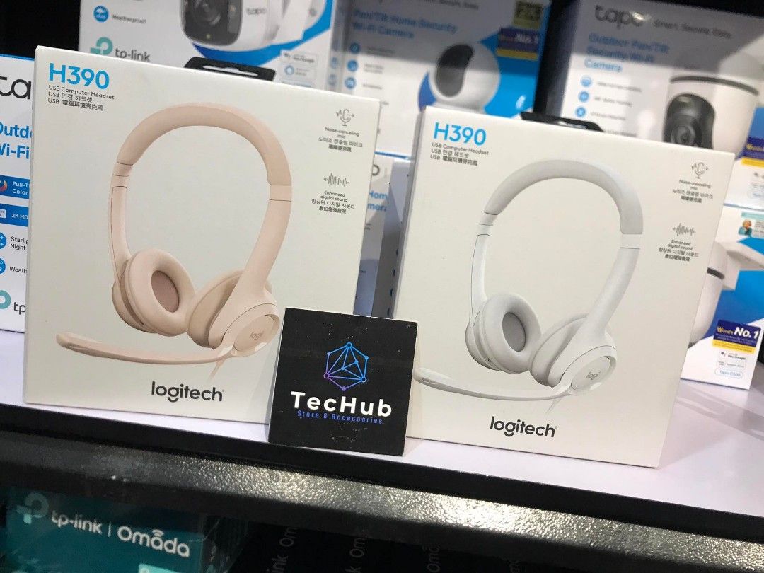 💯 Logitech H390 USB Headset Off White/Rose (Category: Headphones & Headsets) located in Makati City. Submitted by techubstoreandaccessories (Listing ID 1227955122, Image 1). Description: Logitech H390 USB Headset Off White/Rose Onhand ready to ship‼️‼️ ✅BRANDNEW ORIGINAL & SEALED ✅ACTUAL PICTURE POSTED ✅ACCEPT WALK IN/PICK UP CLIENT (Mon-Fri 8am-7pm)( Saturday10am-4pm) 📍Location: Evangelista St. Makati City ✅ACCEPT BULK ORDERS WITH DISCOUNT ✅MO