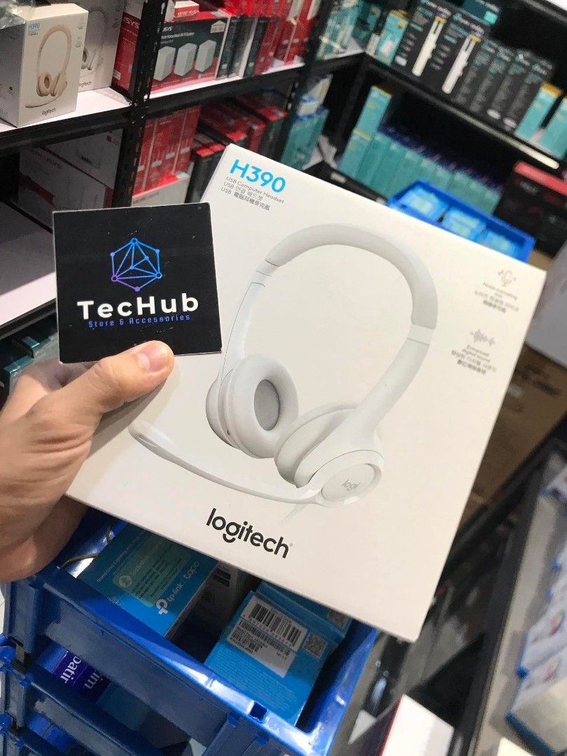 💯 Logitech H390 USB Headset Off White (Category: Headphones & Headsets) located in Makati City. Submitted by techubstoreandaccessories (Listing ID 1227955852, Image 2). Description: Logitech H390 USB Headset Off White Onhand ready to ship‼️‼️ ✅BRANDNEW ORIGINAL & SEALED ✅ACTUAL PICTURE POSTED ✅ACCEPT WALK IN/PICK UP CLIENT (Mon-Fri 8am-7pm)( Saturday10am-4pm) 📍Location: Evangelista St. Makati City ✅ACCEPT BULK ORDERS WITH DISCOUNT ✅MODE OF PAYM