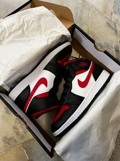 Original Nike Air Jordan 1 High Flyease like Dunk Panda Black White Stussy  Prada Gucci LV, Women's Fashion, Footwear, Sneakers on Carousell